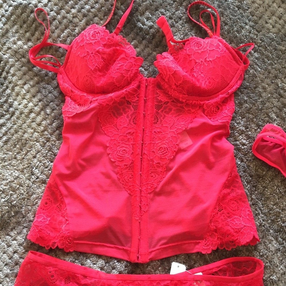 La Senza 3 Piece Small Lingerie Set